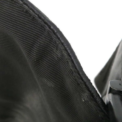 Louis Vuitton Takeoff Messenger — view 8