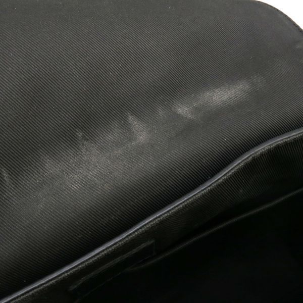 Louis Vuitton Takeoff Messenger — view 6