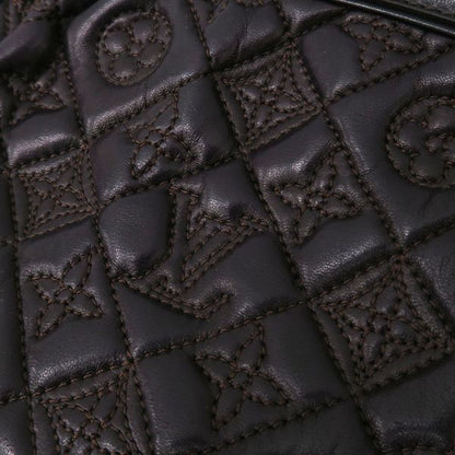 Louis Vuitton Vienna Clara Clutch — view 8