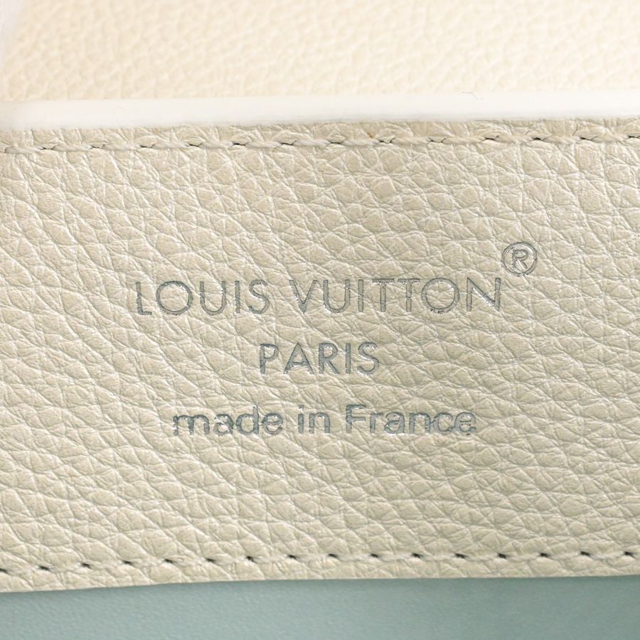 Louis Vuitton Handbag Capucines BB — view 6