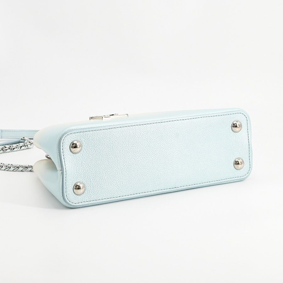 Louis Vuitton Handbag Capucines BB — view 5