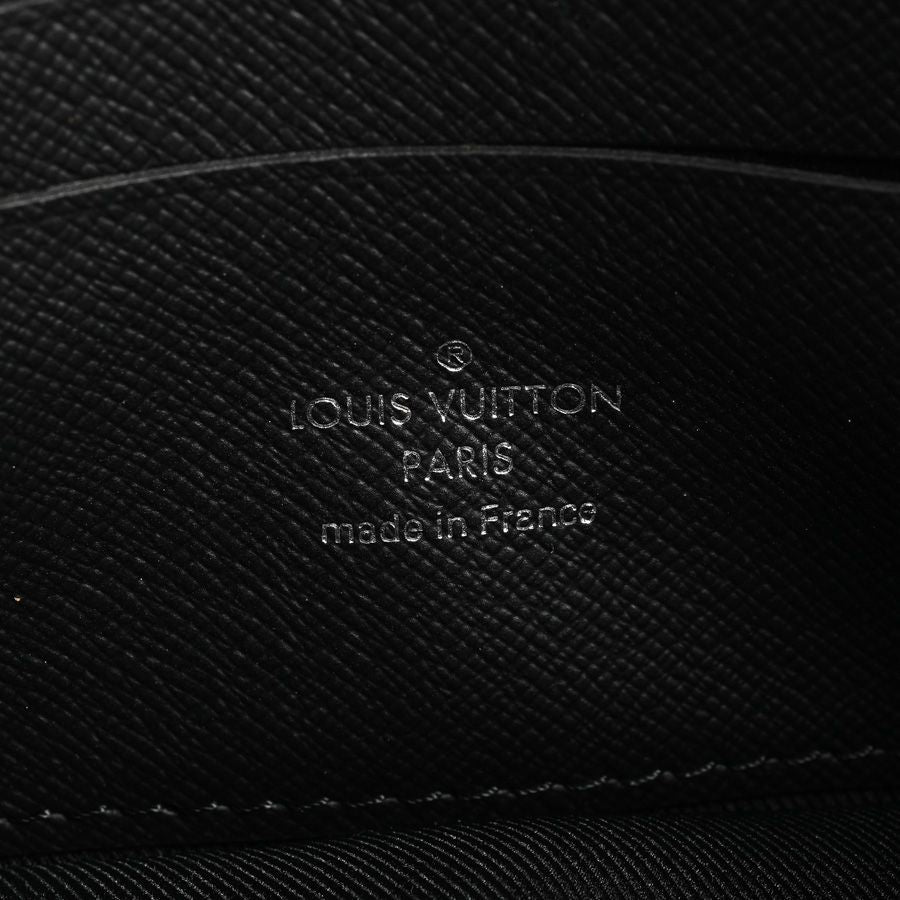 Louis Vuitton Clutch Pochette Volga — view 6