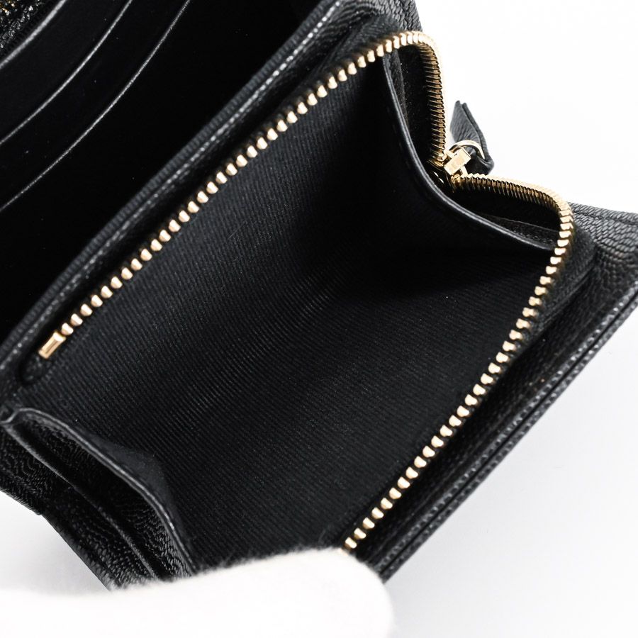 Chanel Bifold Wallet Small Flap — view 6