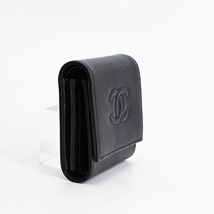 Chanel Bifold Wallet Small Flap — view 2