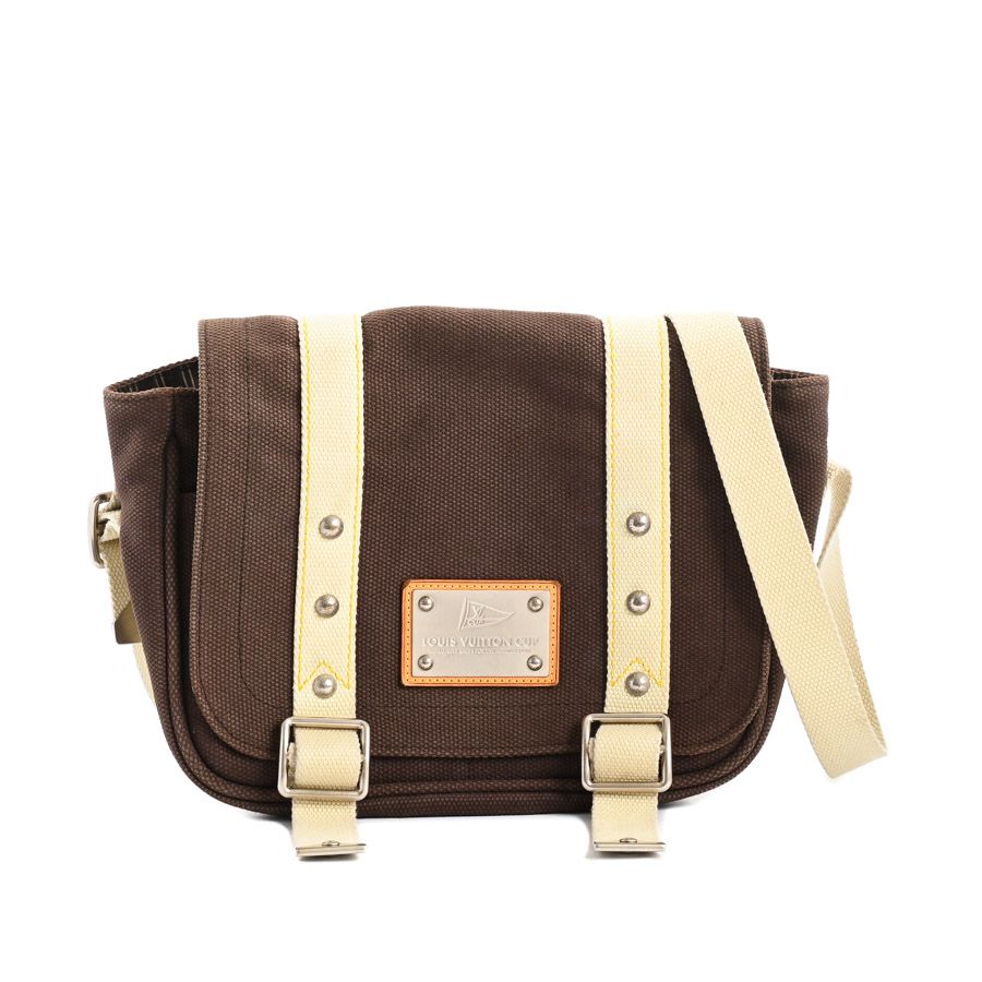 Louis Vuitton Shoulder Bag Besace PM