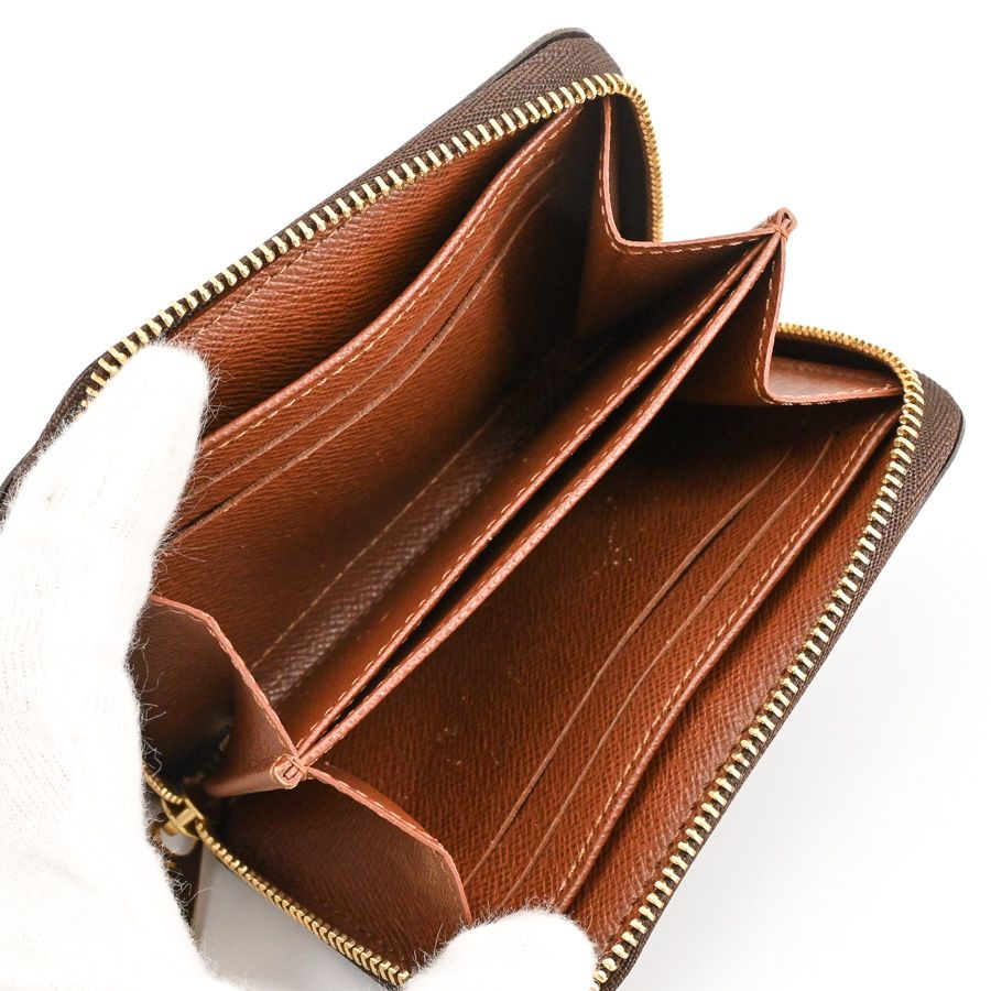 Louis Vuitton Coin Case Zippy Purse — view 4