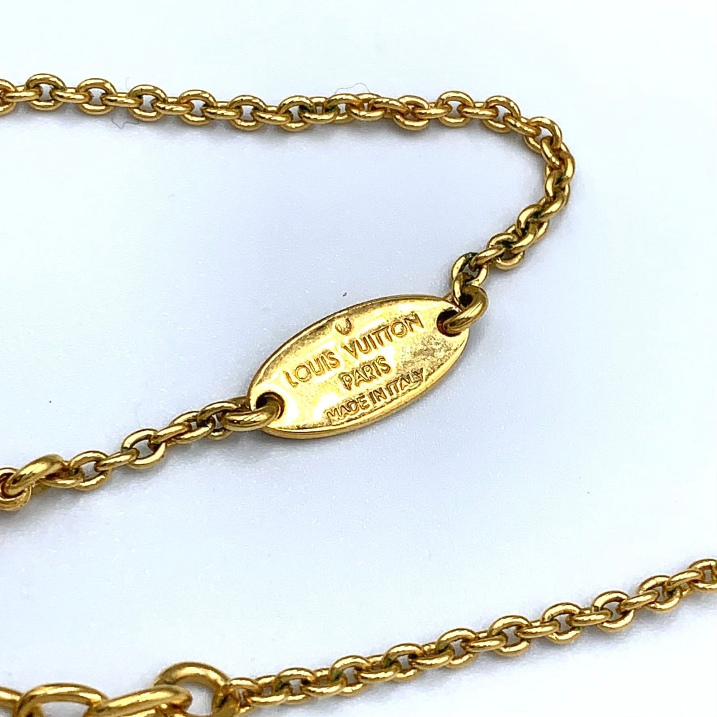 Louis Vuitton Essential Gold Plated Necklace — view 4