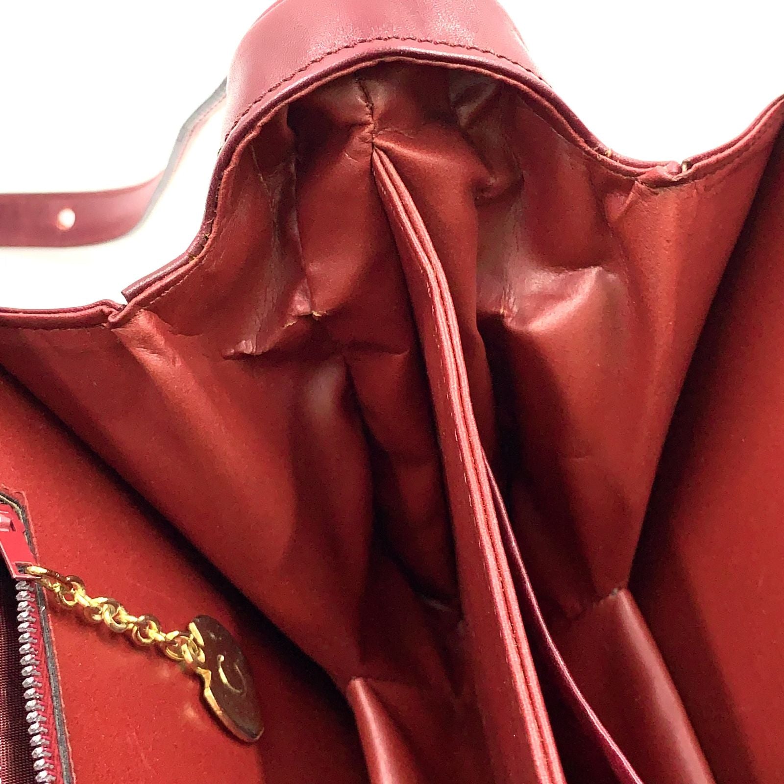 Celine Vintage Leather Bordeaux Shoulder Bag Gold — view 6