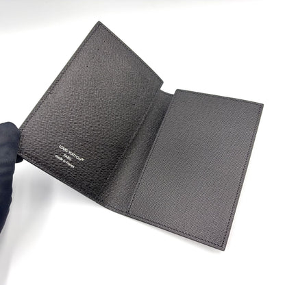 Louis Vuitton Couverture Passport NM Monogram Eclipse Black Card Case — view 3