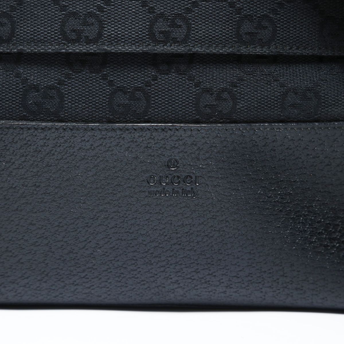 Gucci Shoulder Bag GG Canvas Gold — view 8
