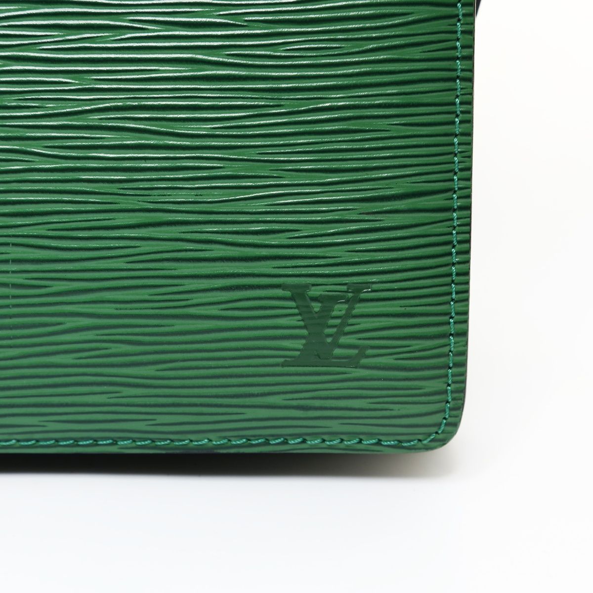 Louis Vuitton Shoulder Bag Capuchin Epi — view 8