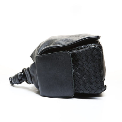 Bottega Veneta Shoulder Bag Intrecciato — view 3