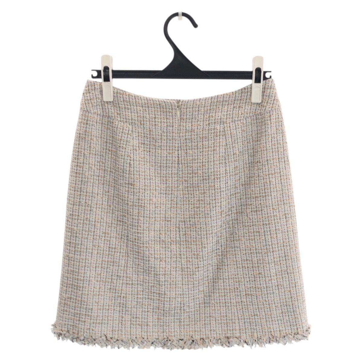 Chanel Tweed CC Logo 38 Pink Set Suit Jacket Skirt — view 5