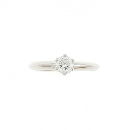 Tiffany & Co Classic Solitaire Ring