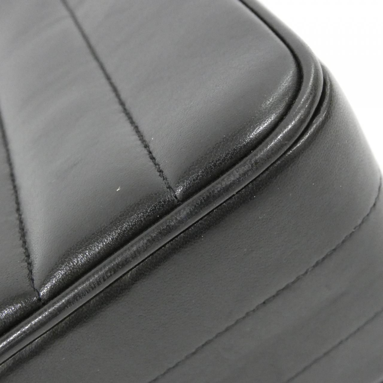 Chanel Vintage Bag Handbag Black — view 3