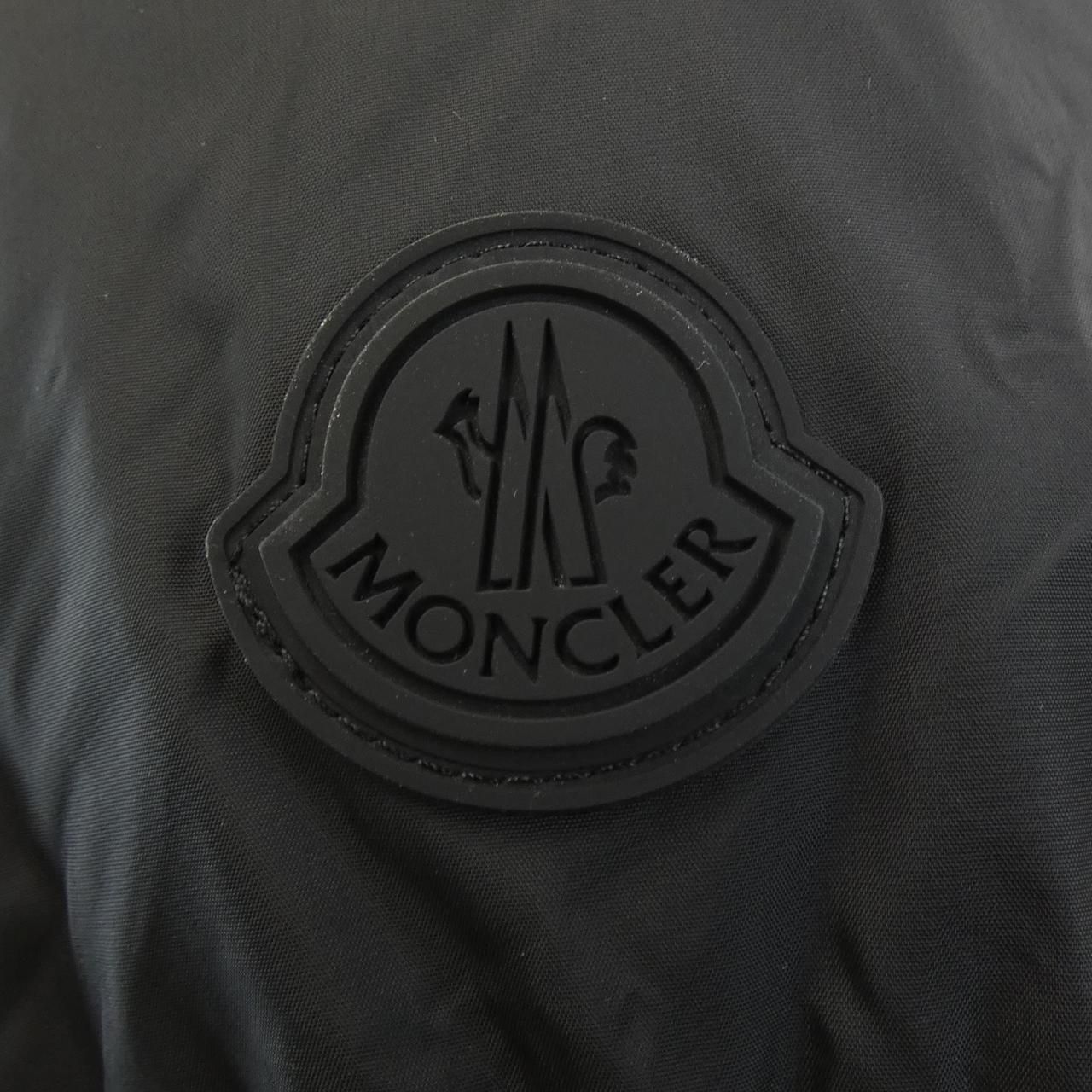 Moncler Montcla Down Jacket — view 8