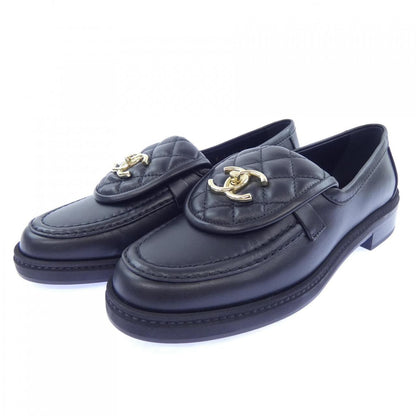 Chanel Turnlock Moccasins Shoes — view 3