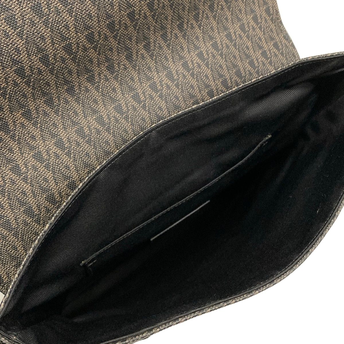 Saint Laurent Paris Shoulder Bag Black Beige Star Leather — view 7