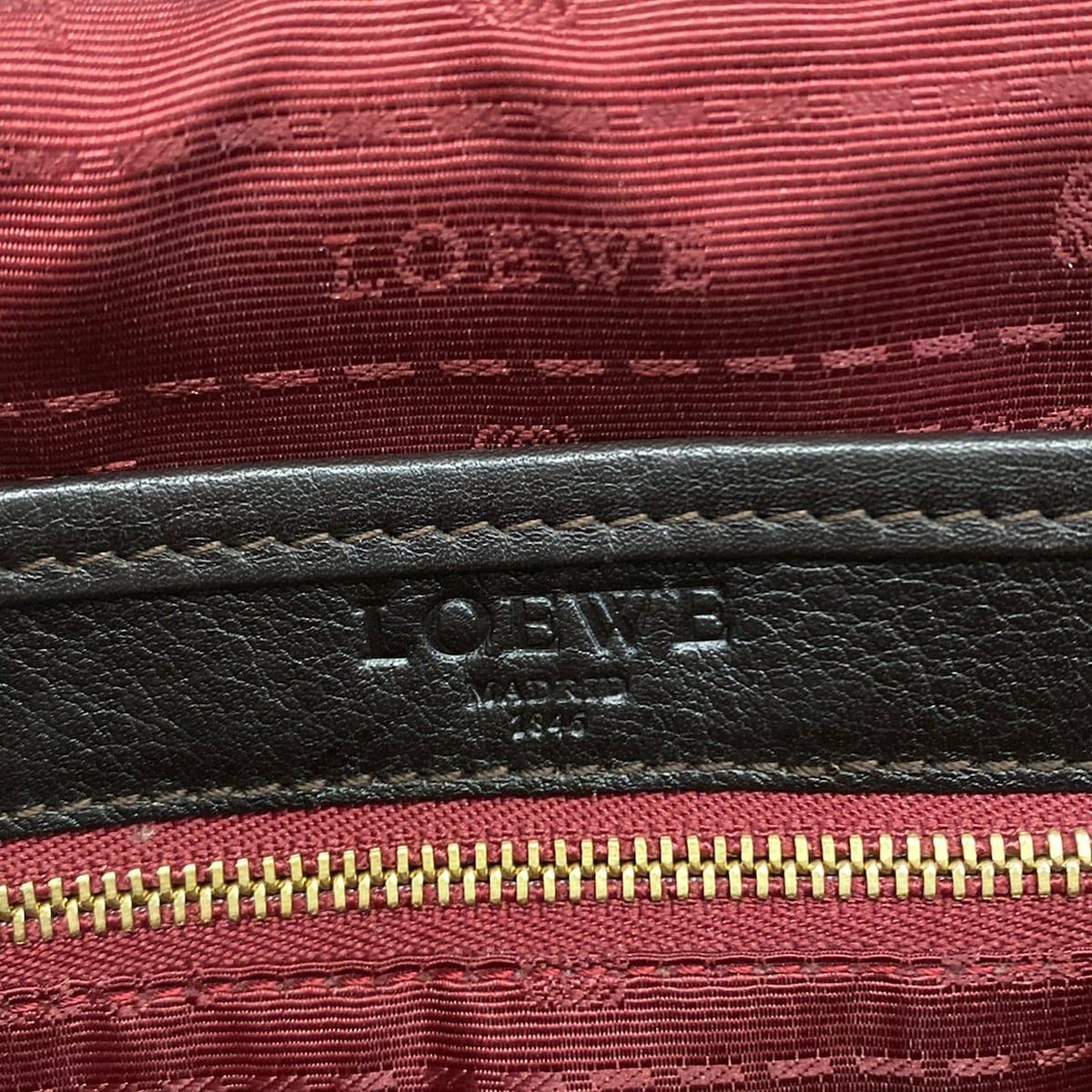 Loewe Shoulder Bag Heritage Dark Brown Leather — view 9