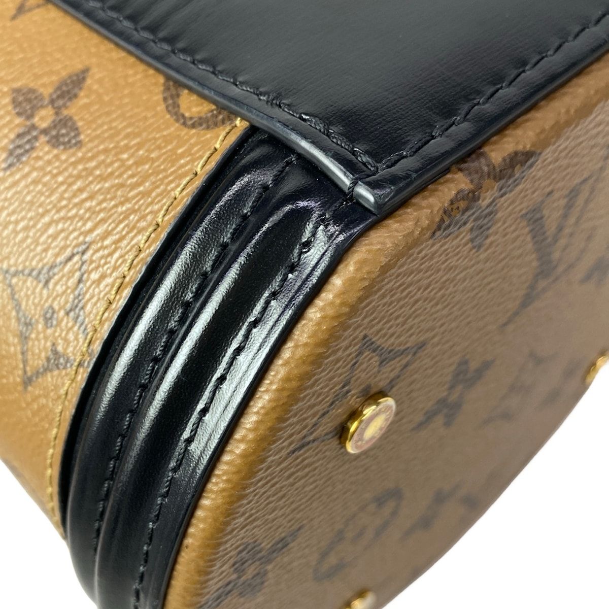 Louis Vuitton Vanity Bag Monogram Reverse Cannes — view 8