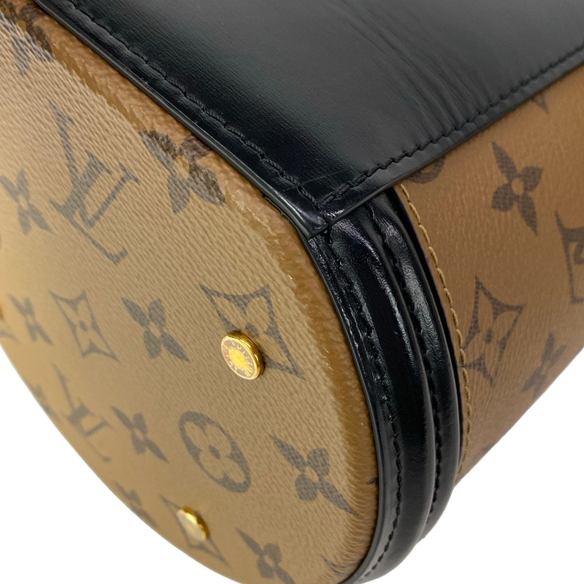 Louis Vuitton Vanity Bag Monogram Reverse Cannes — view 9