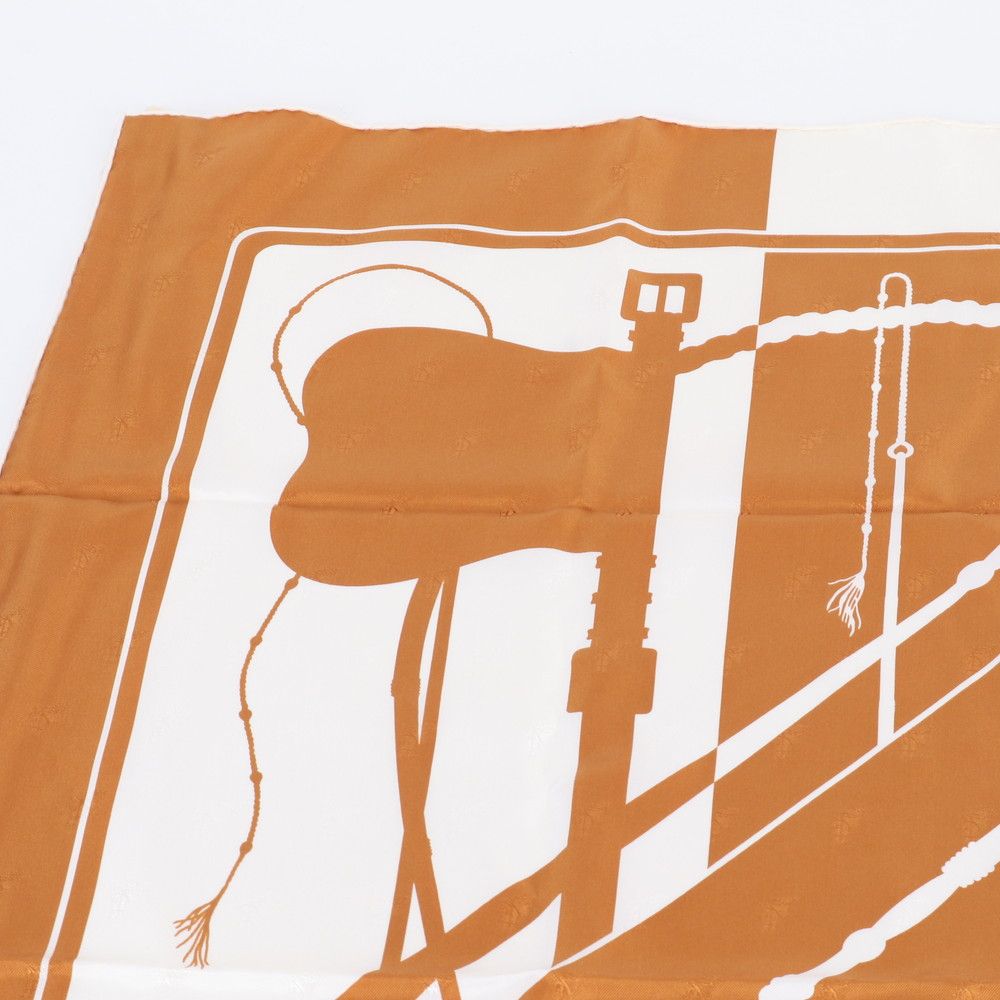 Hermes Tagged Carre 90 Clic Clac Watermark Silk 100% Scarf Mem — view 3
