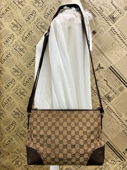 Gucci Shoulder Bag Crossbody GG Canvas Travel Business — view 5