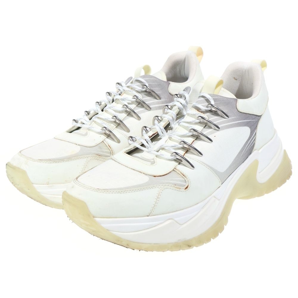 Louis Vuitton Run Away Pulse Line Monogram Mesh Low Cut Sneakers White — view 2