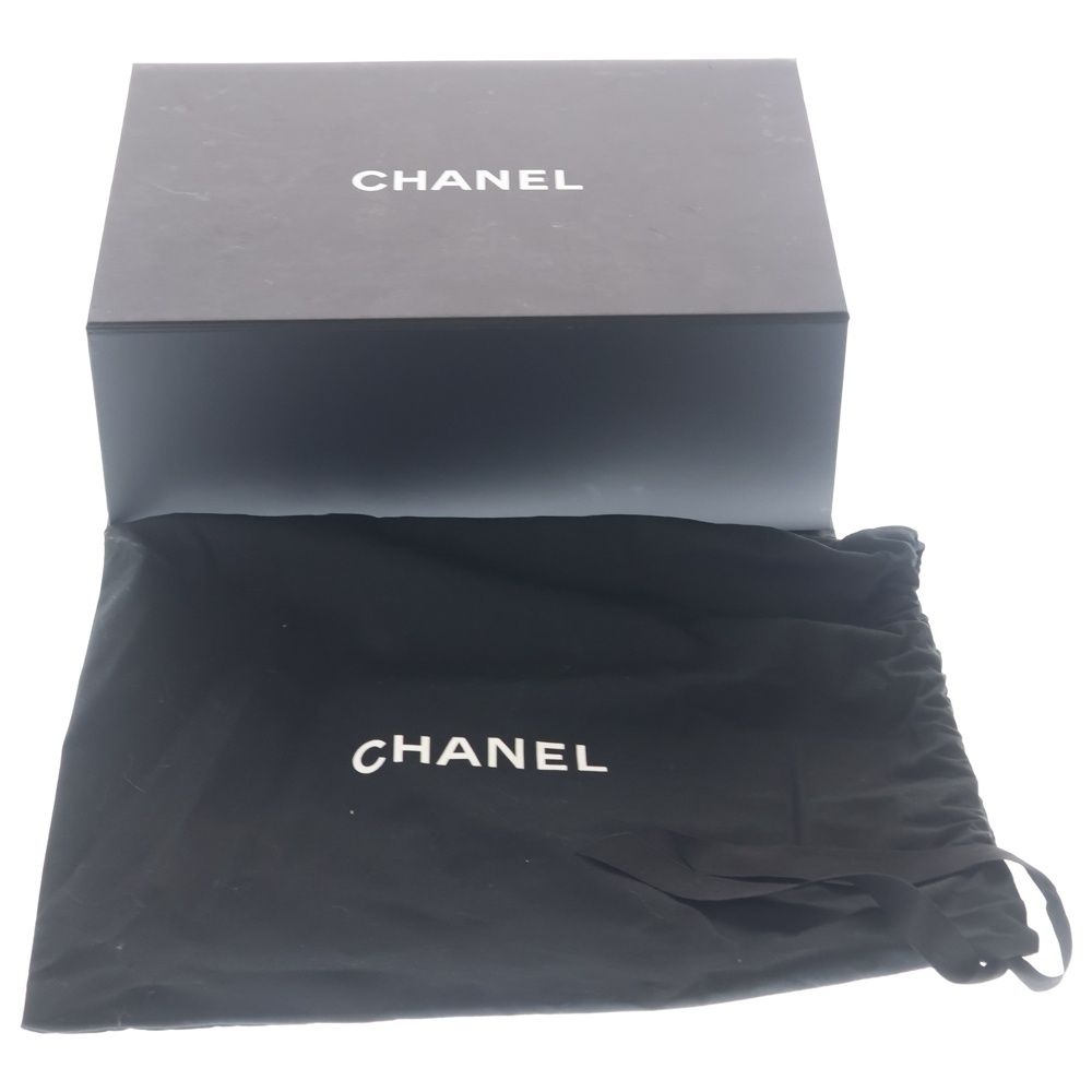 Chanel Quilted Coco Handle 18 2-Way Shoulder Bag Chain White Caviar Leather Gold — view 6