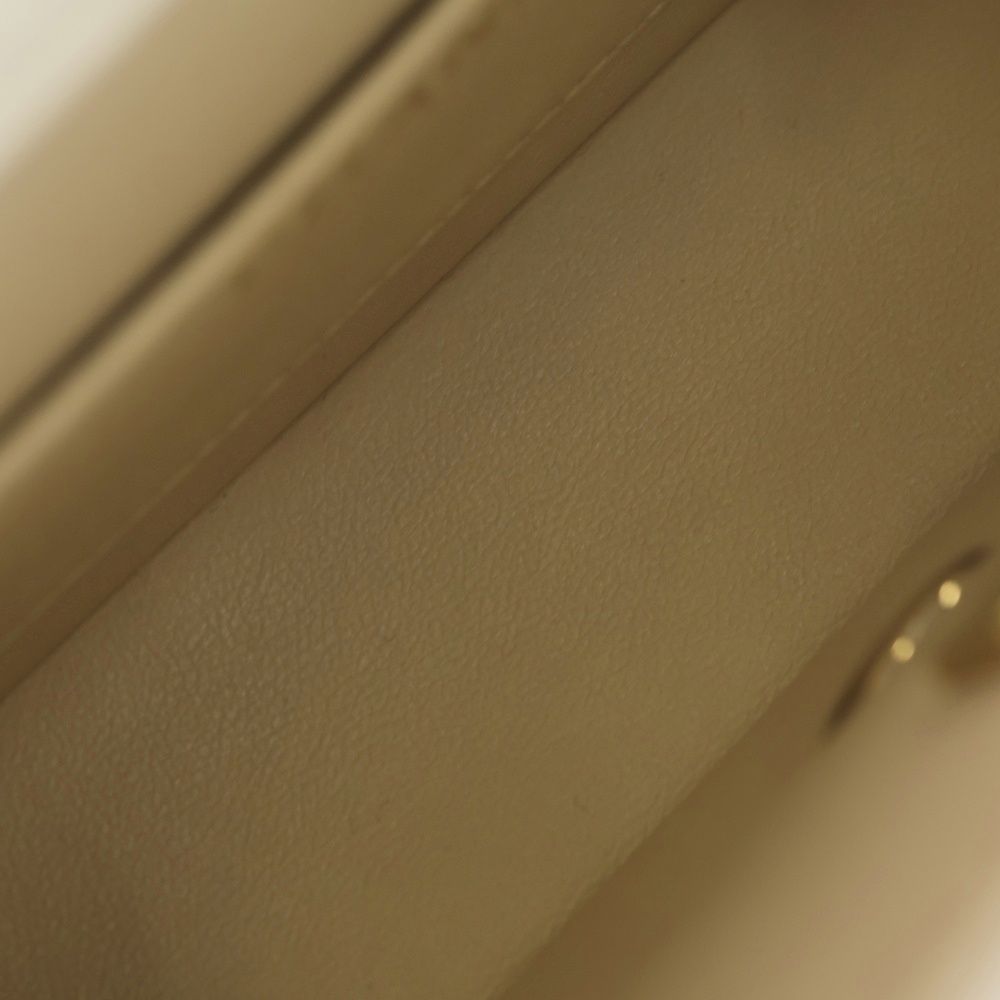 Chanel Quilted Coco Handle 18 2-Way Shoulder Bag Chain White Caviar Leather Gold — view 4