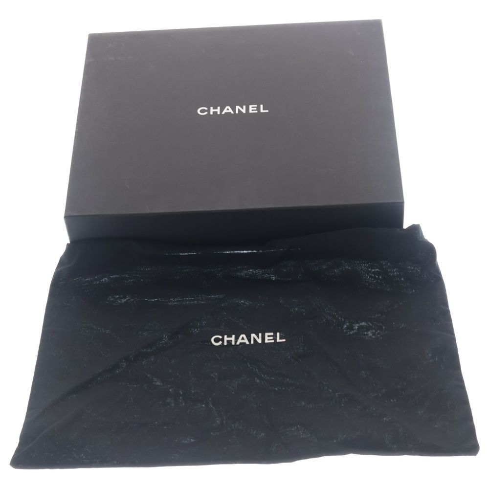 Chanel 22 Small Caviar Leather Chain Shoulder Bag Gold Black Plate — view 6