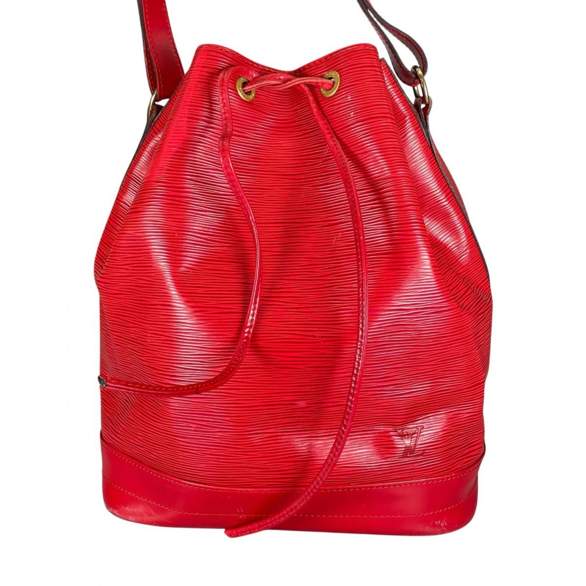 Louis Vuitton Castilian Red Shoulder Bag Noe — view 2