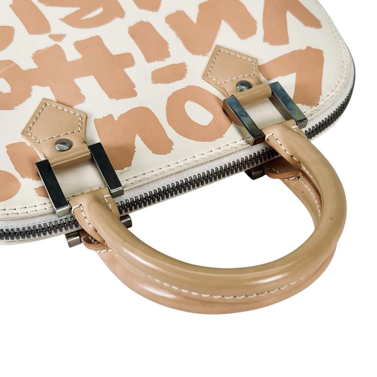 Louis Vuitton Steven Sprouse Graffiti Alma MM Handbag Beige — view 9
