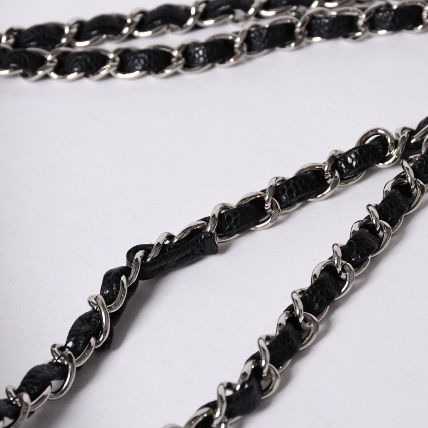 Chanel Quilted 25 Double Flap Chain Shoulder Bag Caviar Leather Silver — view 5