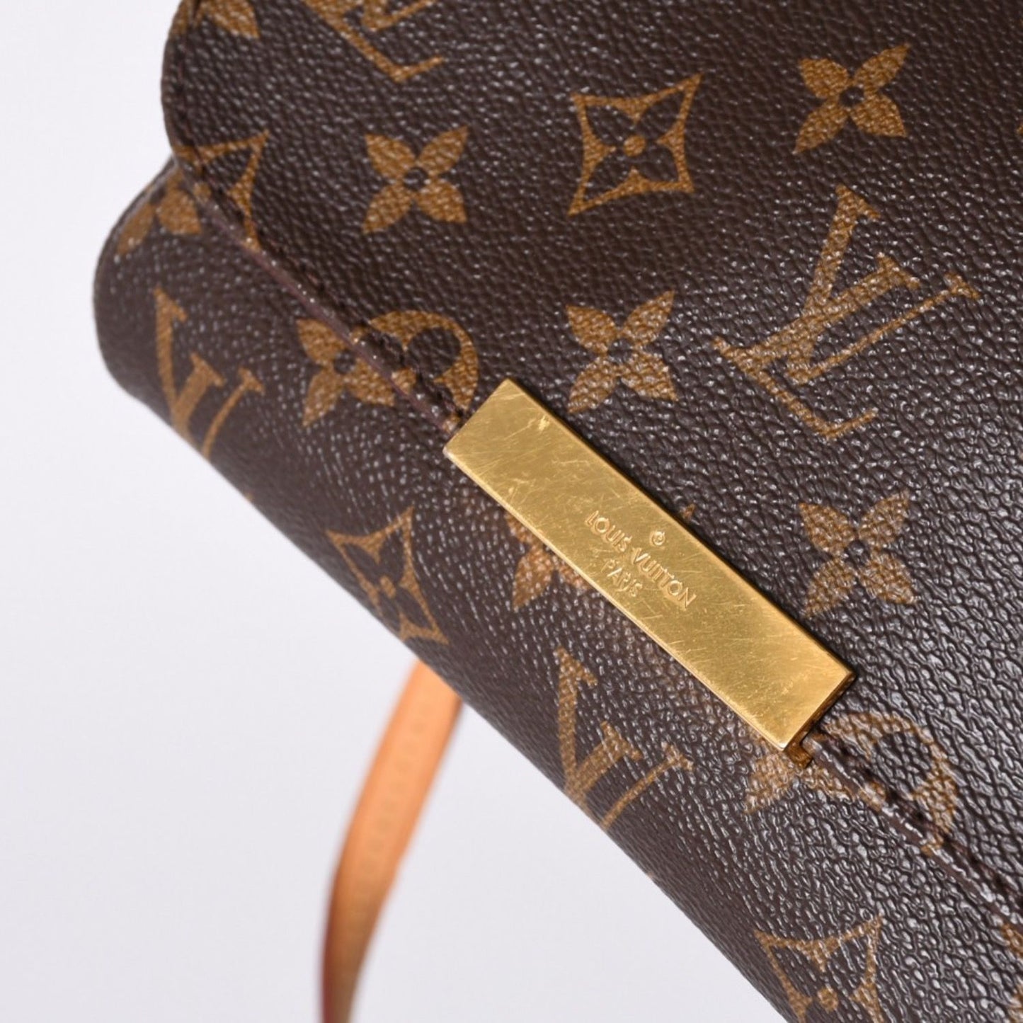 Louis Vuitton Favorite PM Shoulder Bag Monogram Brown Gold — view 6