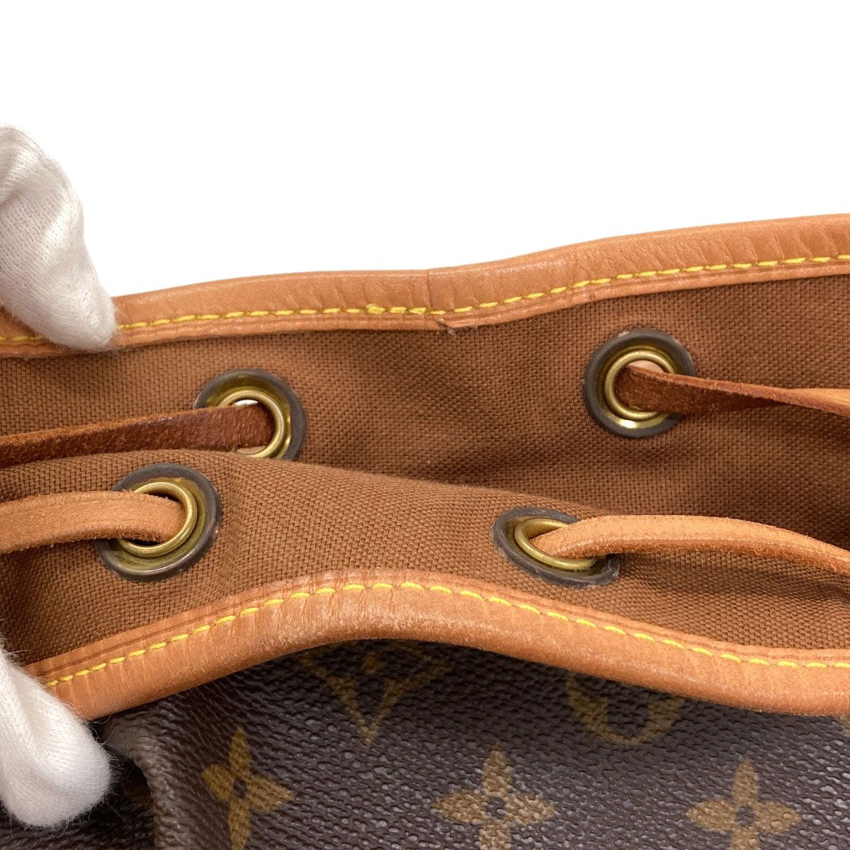 Louis Vuitton Montsouris Middle Backpack Monogram Canvas — view 8