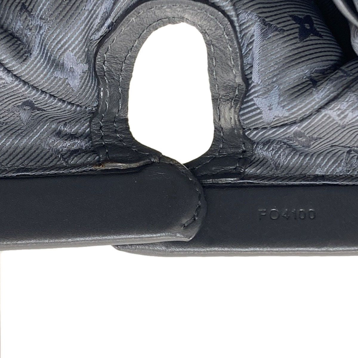 Louis Vuitton Cuir Cinema Entry Handbag Calf — view 8