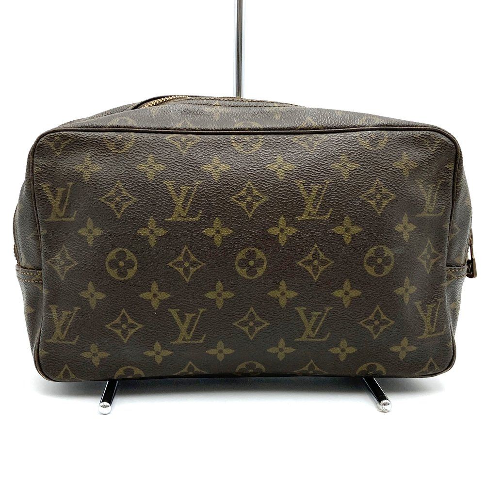 Louis Vuitton Trousse Toilet 28 Monogram Pouch Clutch Vintage — view 4
