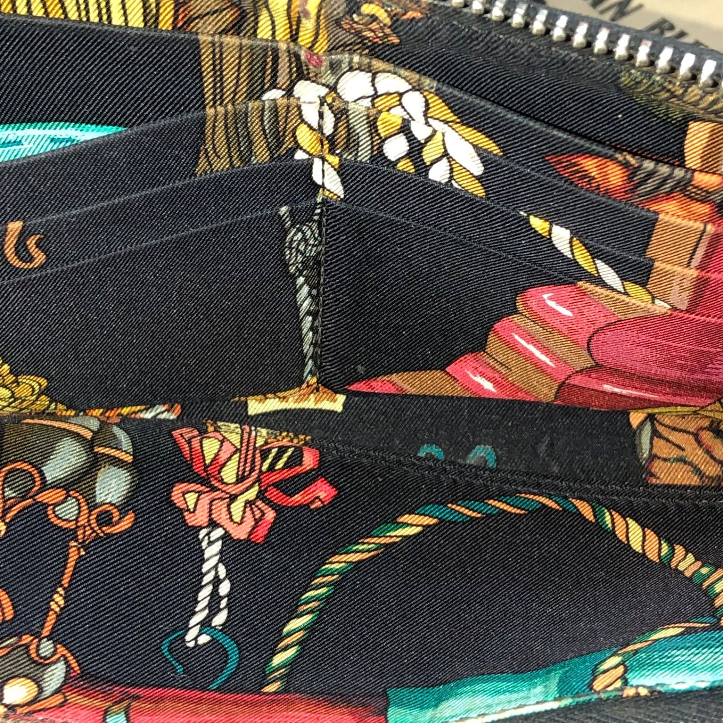 Hermes Wallet Silk in Round Silky Pop Black — view 8