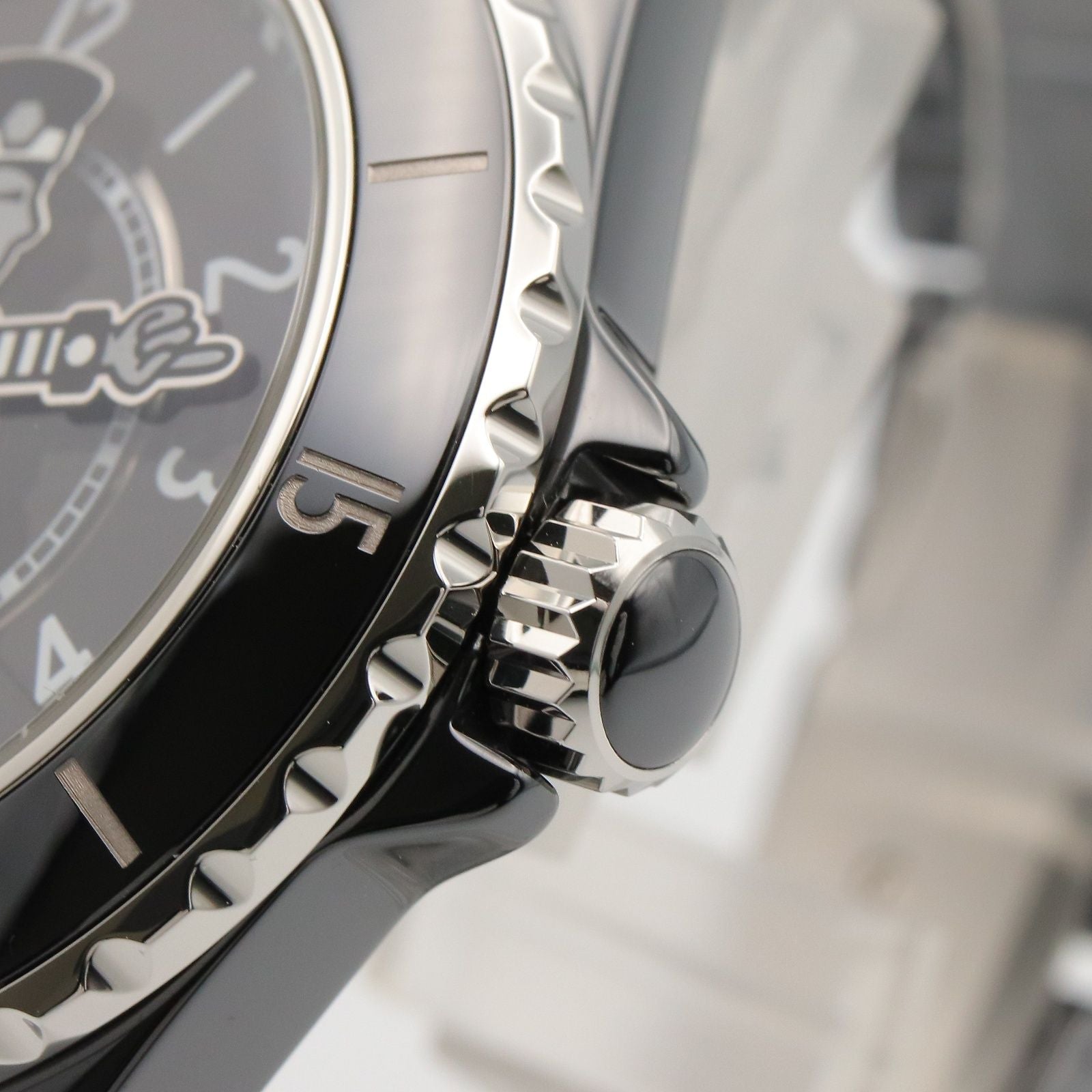 Chanel Watch Mademoiselle la Pausa Black Ceramic — view 6