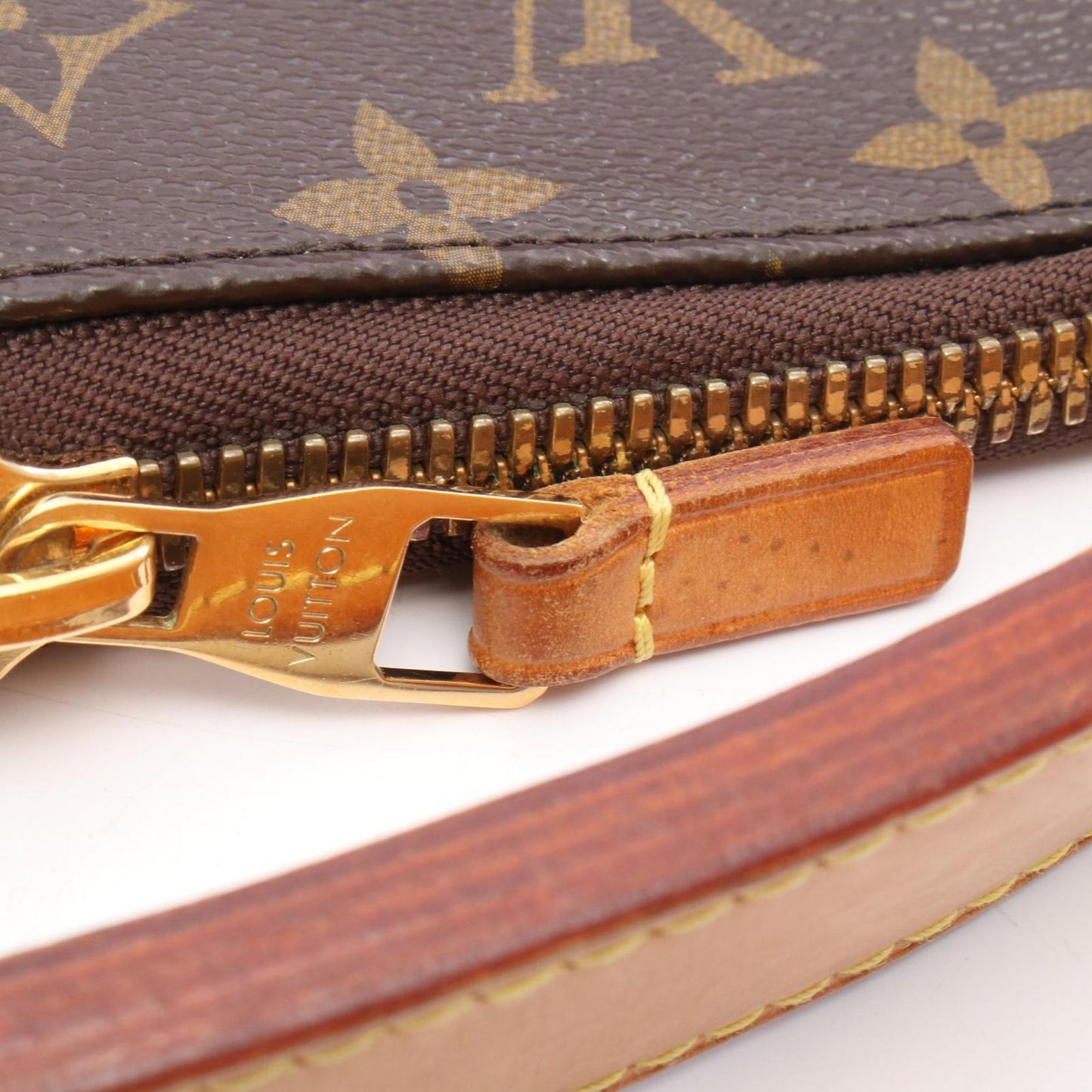 Louis Vuitton Shoulder Bag Sully MM Canvas Leather — view 9