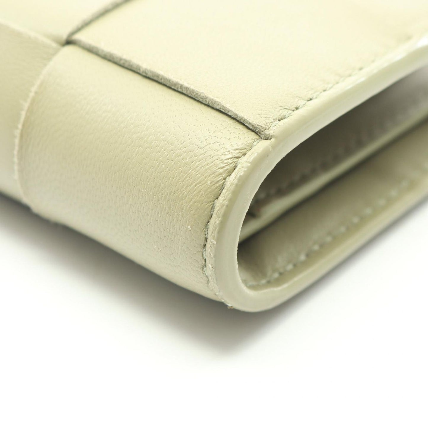 Bottega Veneta Bifold Wallet Cassette Maxi Intrecciato Khaki Green Leather — view 9
