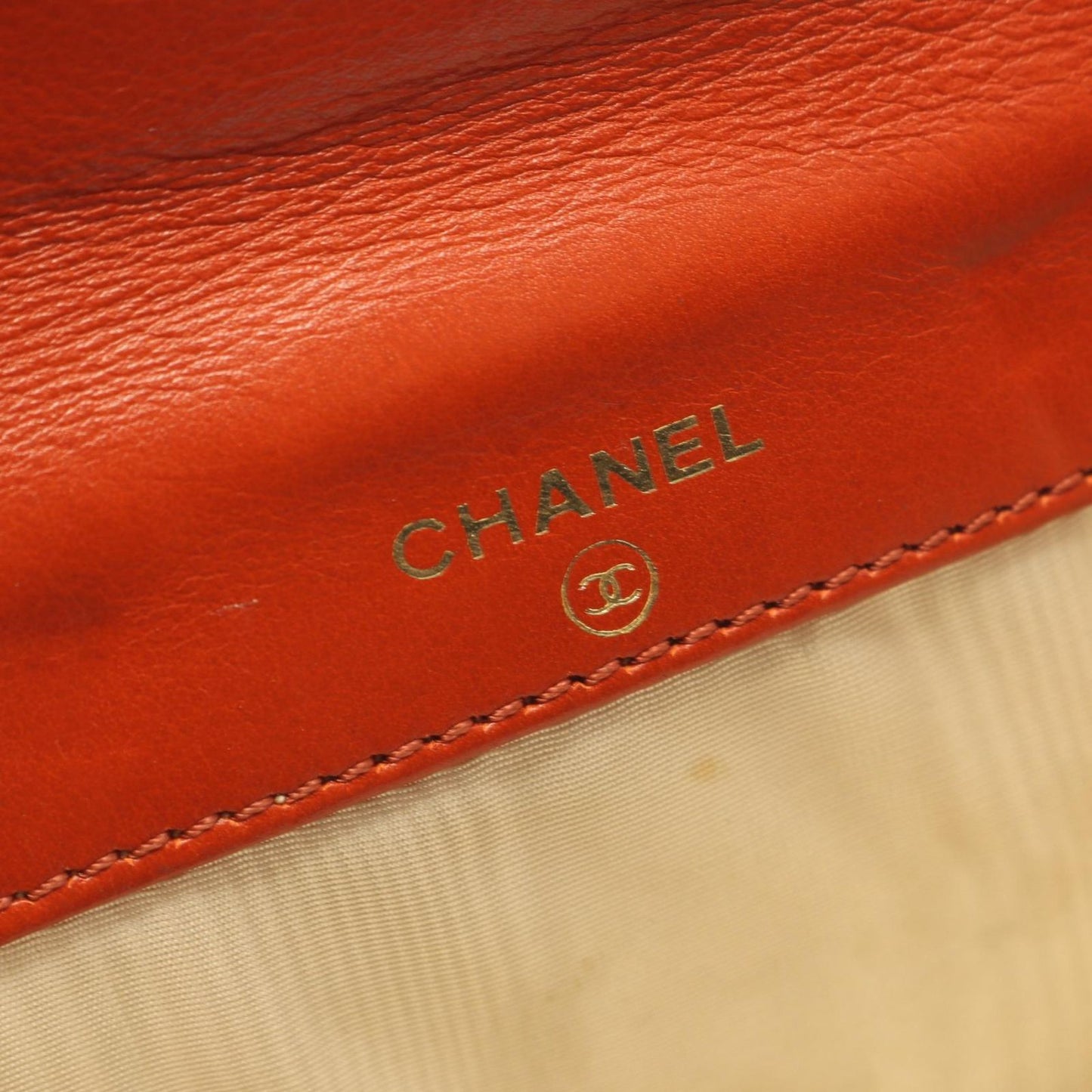 Chanel Hook Wallet CC Logo Orange Caviar Leather CC — view 5