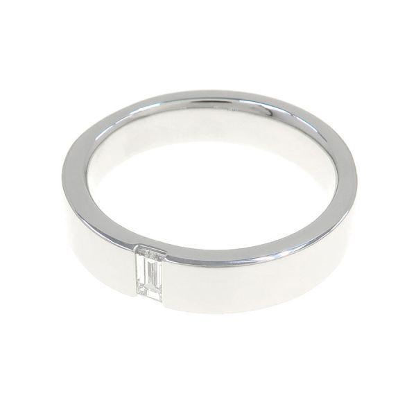 Harry Winston Baguette Cut Vertical Band Ring Area — view 2