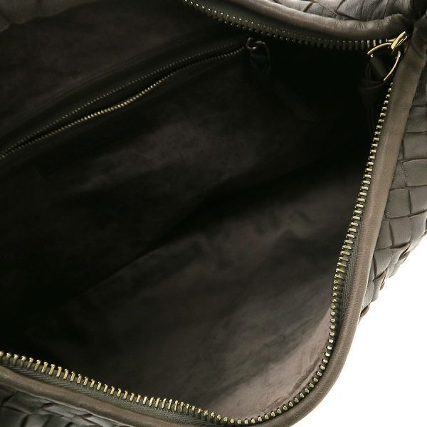Bottega Veneta Intrecciato Messenger Bag — view 2