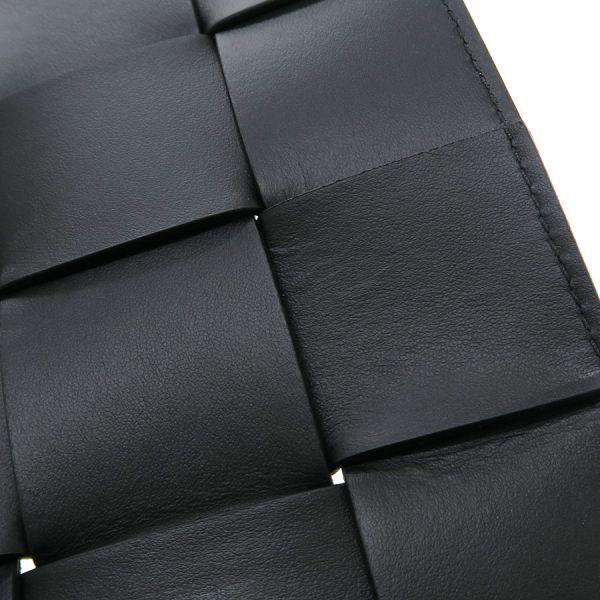 Bottega Veneta Cassette Messenger Bag — view 8
