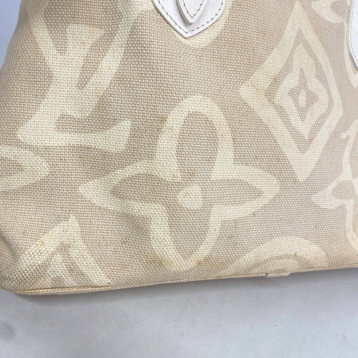 Louis Vuitton Tote Cruise Line Taysienne PM Sable — view 7