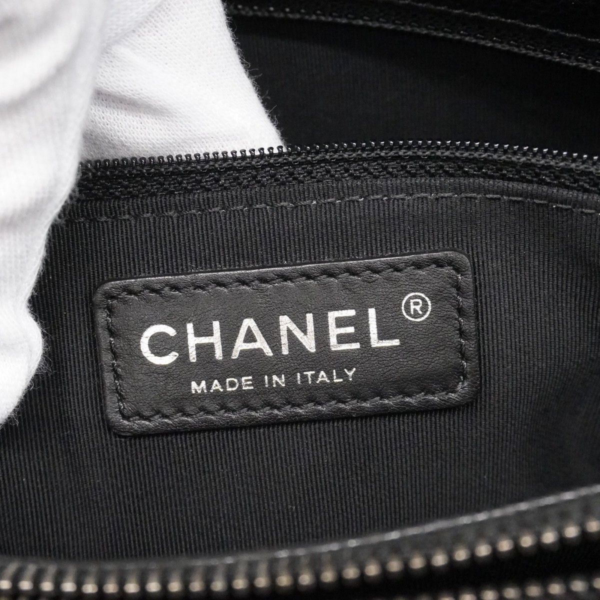 Chanel Chain Tote Quilted Caviar Leather Black Silver — view 5