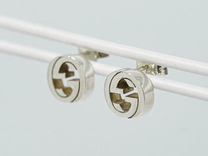 Gucci Interlocking Stud Earrings Silver — view 5