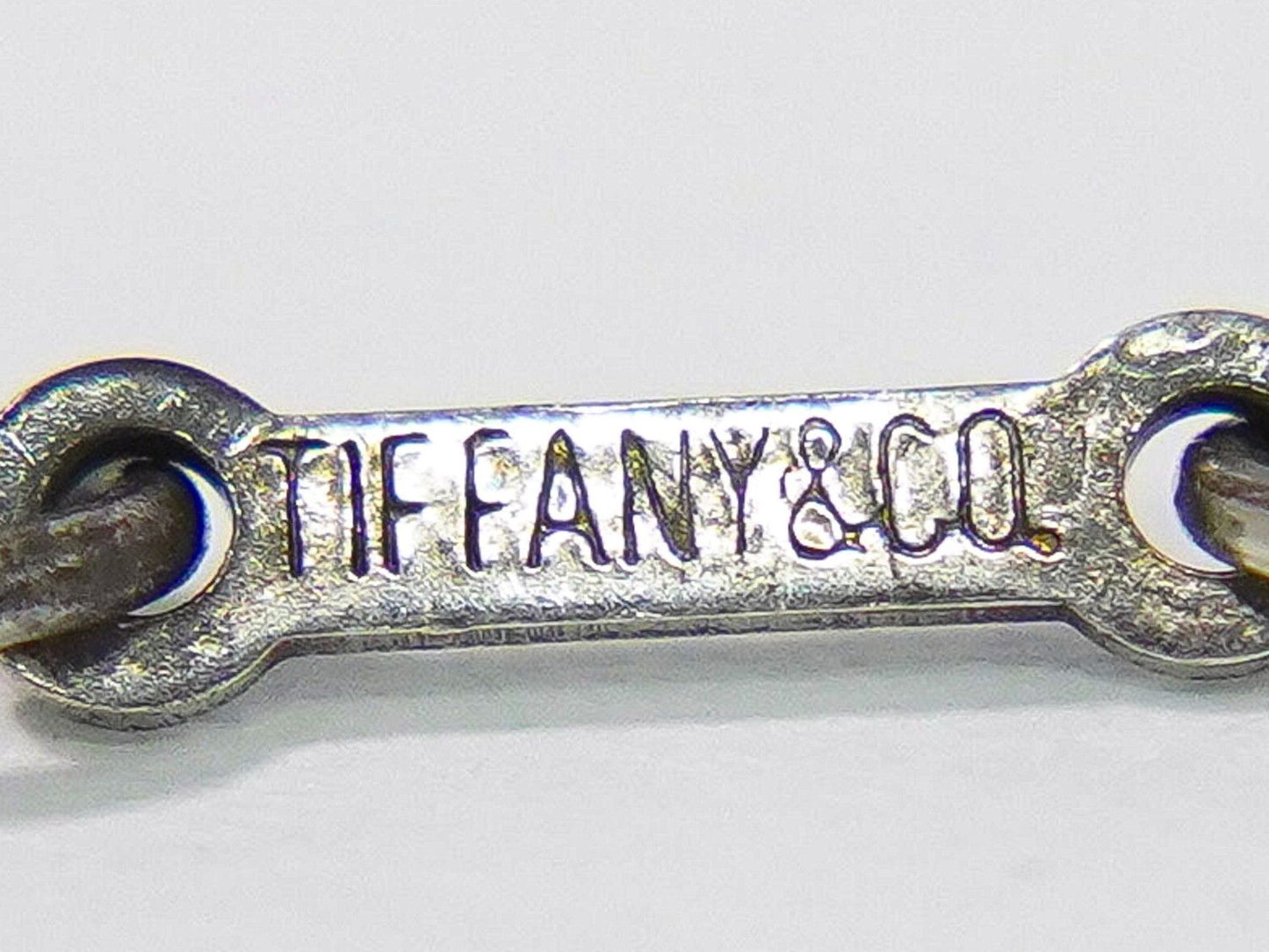 Tiffany & Co Double Loop 925 Necklace Pendant Silver — view 7
